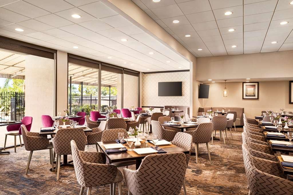 Doubletree By Hilton New Orleans Airport Hotel Kenner Restoran foto